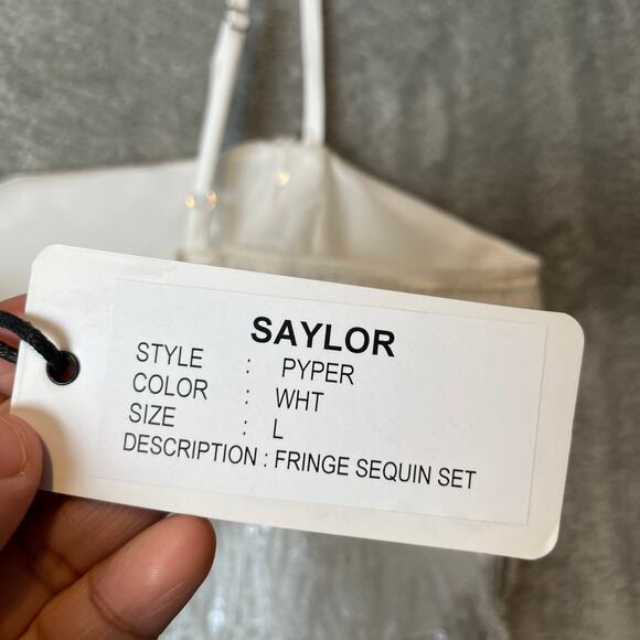 SAYLOR Pyper White Fringe Sequins Set Size Large Bridal Bachelorette New - Picture 5 of 12